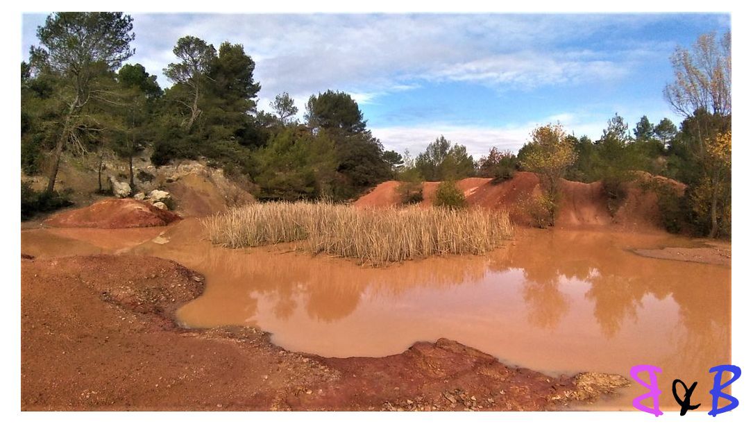 Photo de l'article Les carrières rouges d'Ollières